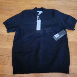 MM - Black Short Sleeve Sweater